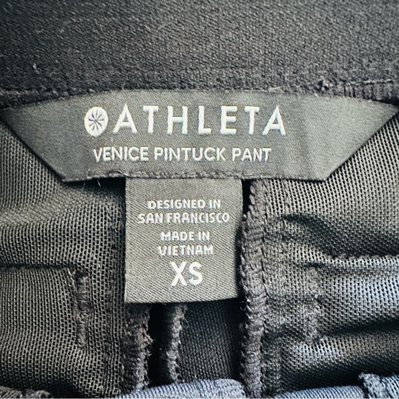 ATHLETA VENICE PINTUCK BLACK PANTS SIZE XS - Picture 12 of 16